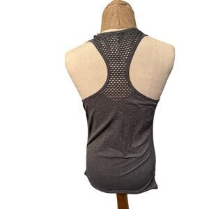 Gap fit sleeveless active tank top- mesh open back-Sz small -grey